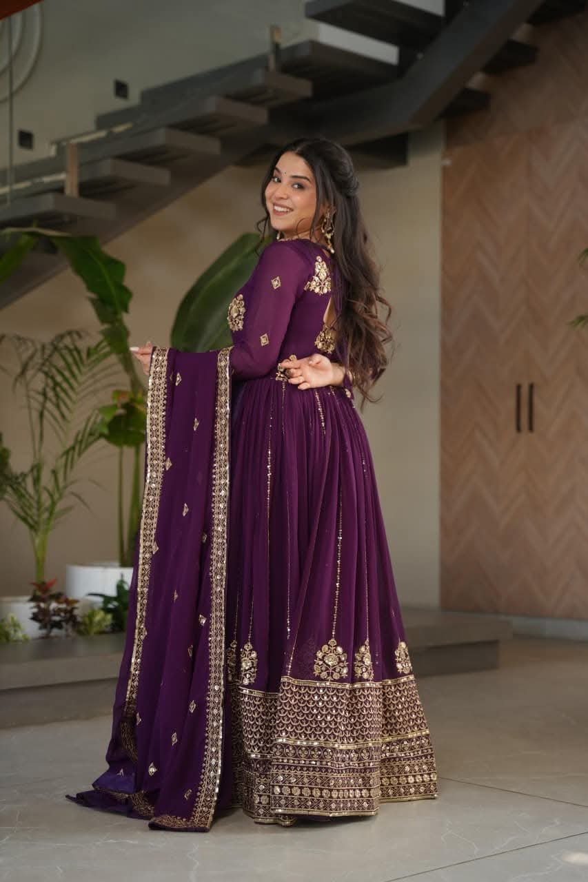 *#NF10727* π PREMIUM DESIGNER READYMADE GOWN-DUPATTA COLLECTIONS 2025 π #Gownwithdupatta This Faux Blooming Designer Gown is luxury clothing Considered to be high quality Made by Zari Thread & Sequins Embroidery. This is Made for Desirable Women's who deserve it. GOWN :- ππ» ππ» FABRIC & WORK :- Faux Blooming with Rich Zari & Sequins Embroidered Work. ππ» SIZE :-M(38''),L(40''),XL(42''),XXL(44'') ππ» LENGTH :-56 INCH ππ» FLAIR :-3 MTR ππ» LINING :-Cotton (Full Inner Top To Bottom) ππ» SLEEVE :-Full Sleeves ππ» NECK TYPE :-Fancy Pan Neck & Fancy Back As Image DUPATTA :-ππ» ππ» FABRIC :- Faux Blooming With Rich Embroidery & Sequins Work ππ» Length :- 2.30 MTR ππ» PACKAGE CONTAIN :-Gown-1,Dupatta-1 ππ» WEIGHT :- 0.900 KG ππ» COLOUR :- 2 (Purple, Rama) *RATE :-2450βΉ Shipping extra πΉπ΅οΈBEST QUALITY, BEST PRODUCTS, BEST PRICE πΉπ΅οΈ