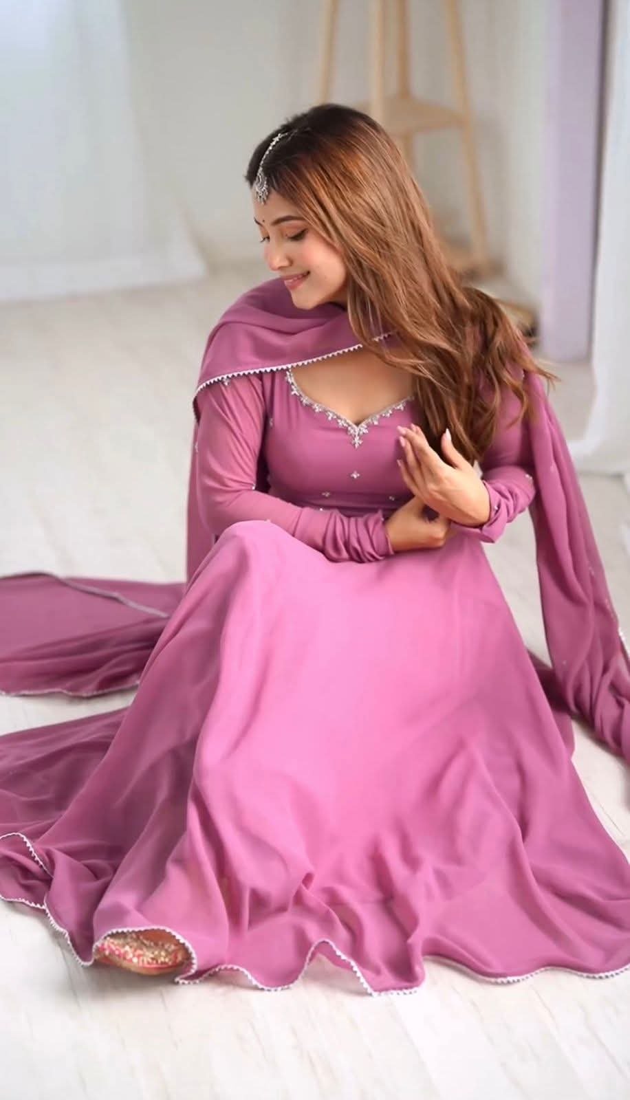 FAUX GEORGETTE EMBROIDERY WORK GOWN & DUPATTA NF10530 - Image 4